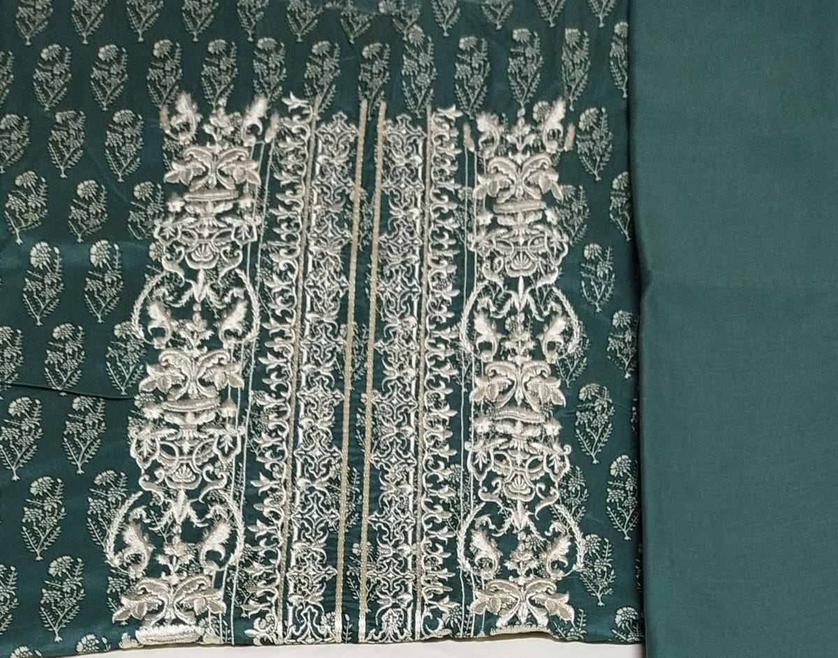 JJ_2Piece_Neck_Embroidery_Bottle Green