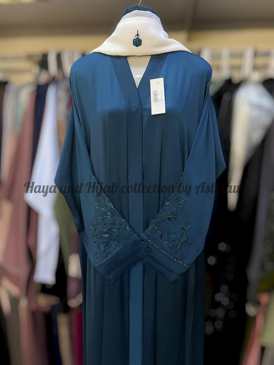 Handwork frontopen abaya with dupatta