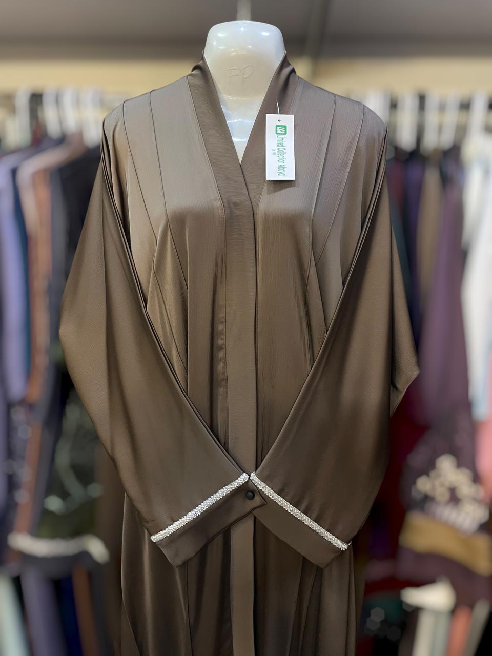 Tictok hareer with lacework